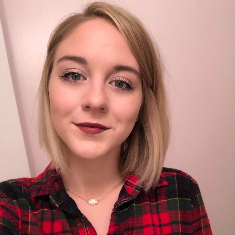 Meet your Posher, Karlie